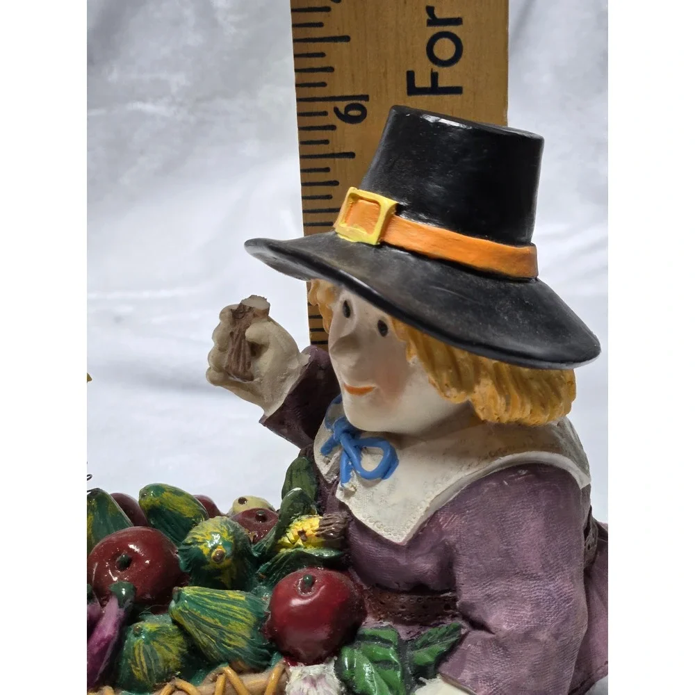 N/A charming pilgrim